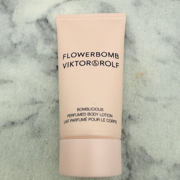 Viktor&Rolf Gift Set-Flowerbomb EDP Mini,Body&Hand Lotion-7ml,50ml-2pc-BOXED-NEW - Picture 9 of 16